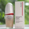 Shiseido Revitalessence Skin Glow Foundation Review 4